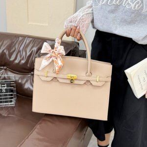 Large capacity women's handbag TXX2928 - Khaki